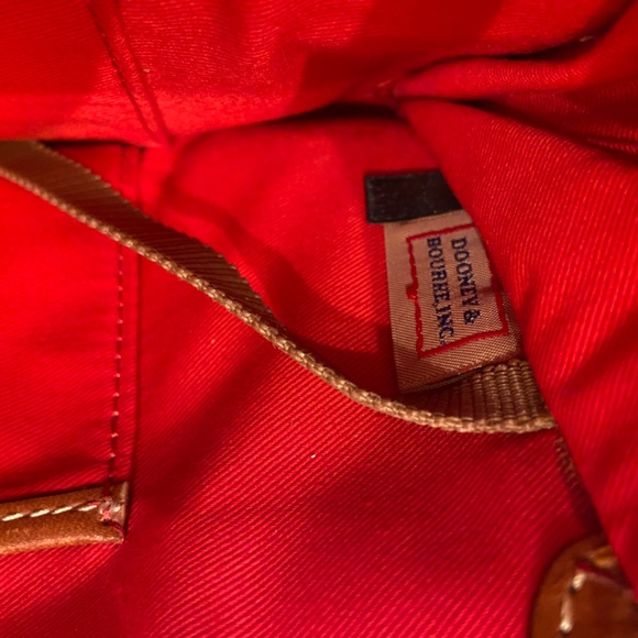 Dooney & Bourke Pebble Grain Domed Zip Satchel Bag navy  Tan Leather  mint condi - Picture 8 of 9